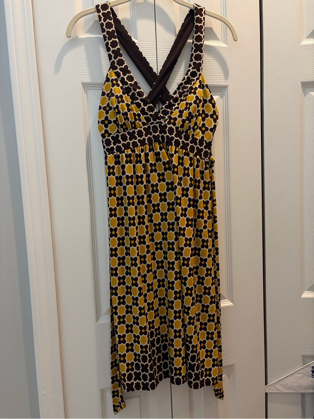 Jodi Kristopher Yellow and Brown Cross-Back Midi Dress